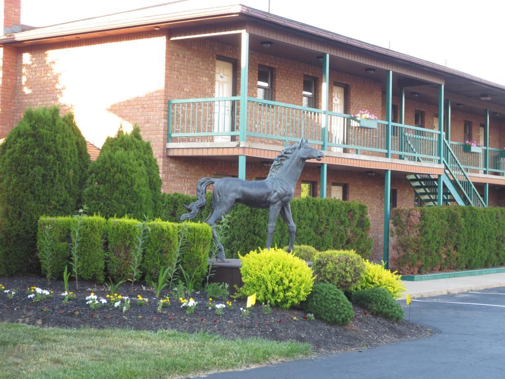 Roosevelt Inn & Suites Saratoga Springs Ballston Spa Exteriér fotografie